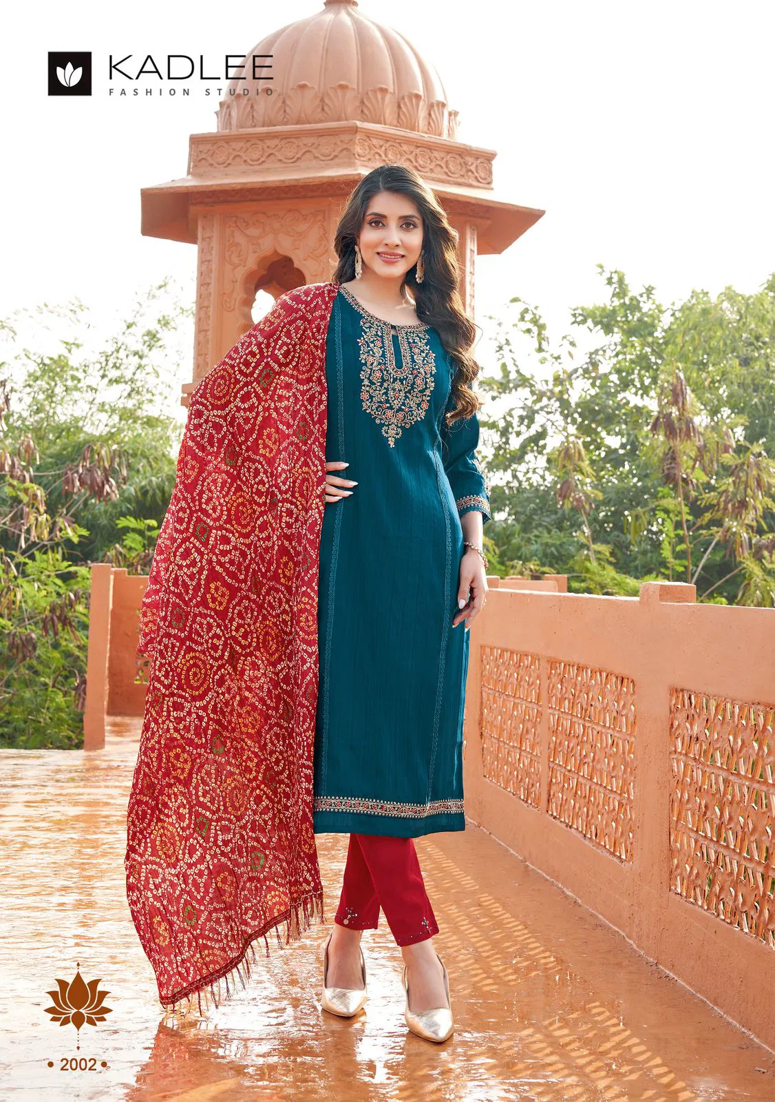 Kesar By Kadlee Viscose Weaving Kurti Bottom With Dupatta Wholesalers In Delhi